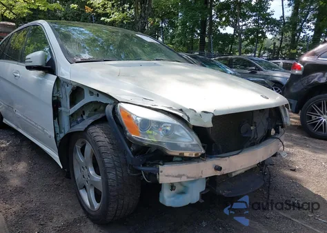 2011 Mercedes-Benz R 350 4Matic from USA, damaged, VIN 4JGCB6FE5BA116493